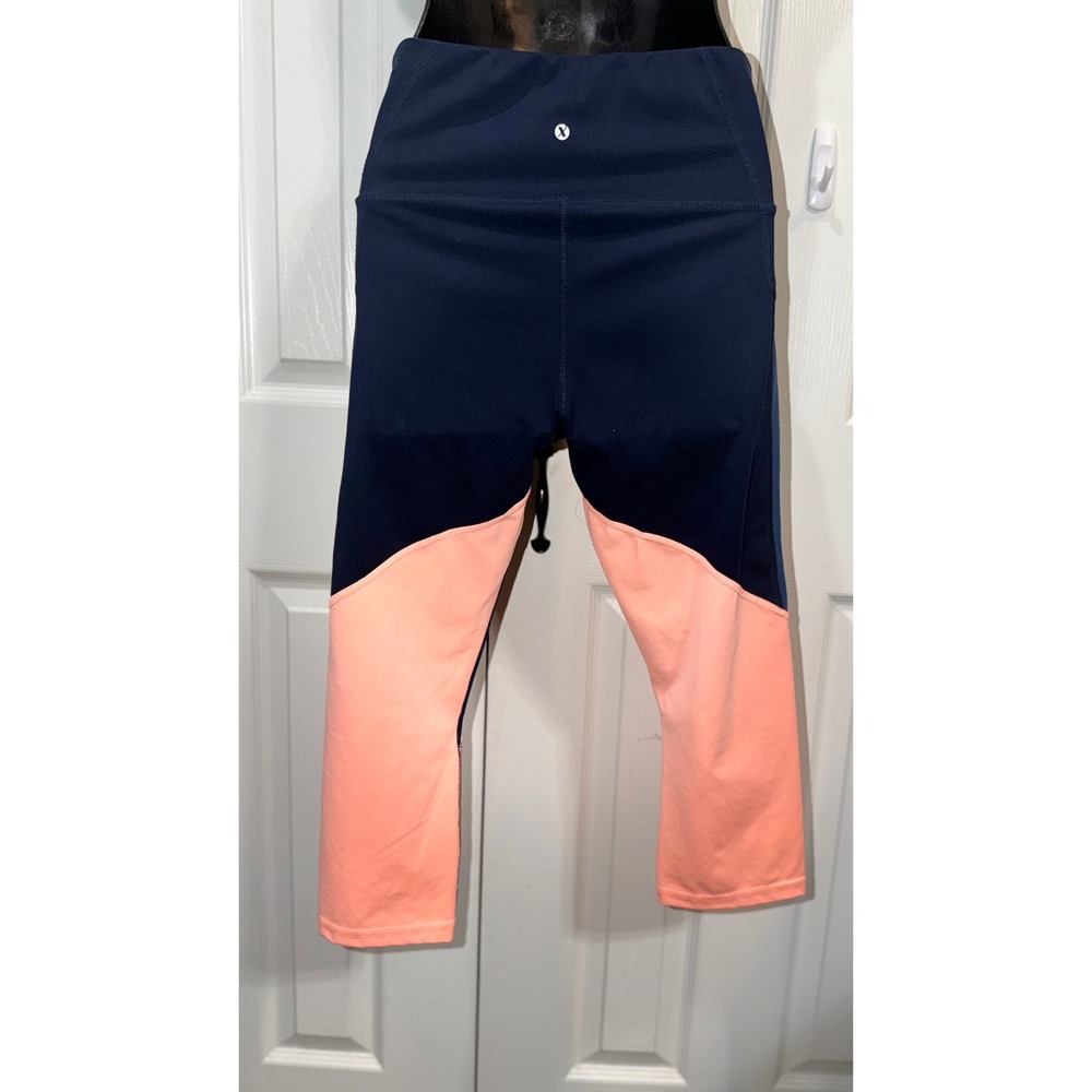 Xersion Move Womens High Rise Capri Leggings Colorblock Navy Pink Size Medium - Picture 2 of 3